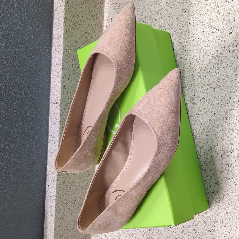 Sam Edelman Women Wanda Flat Shoes Beige Suede Slip On Logo Pointed Toe 7.5M